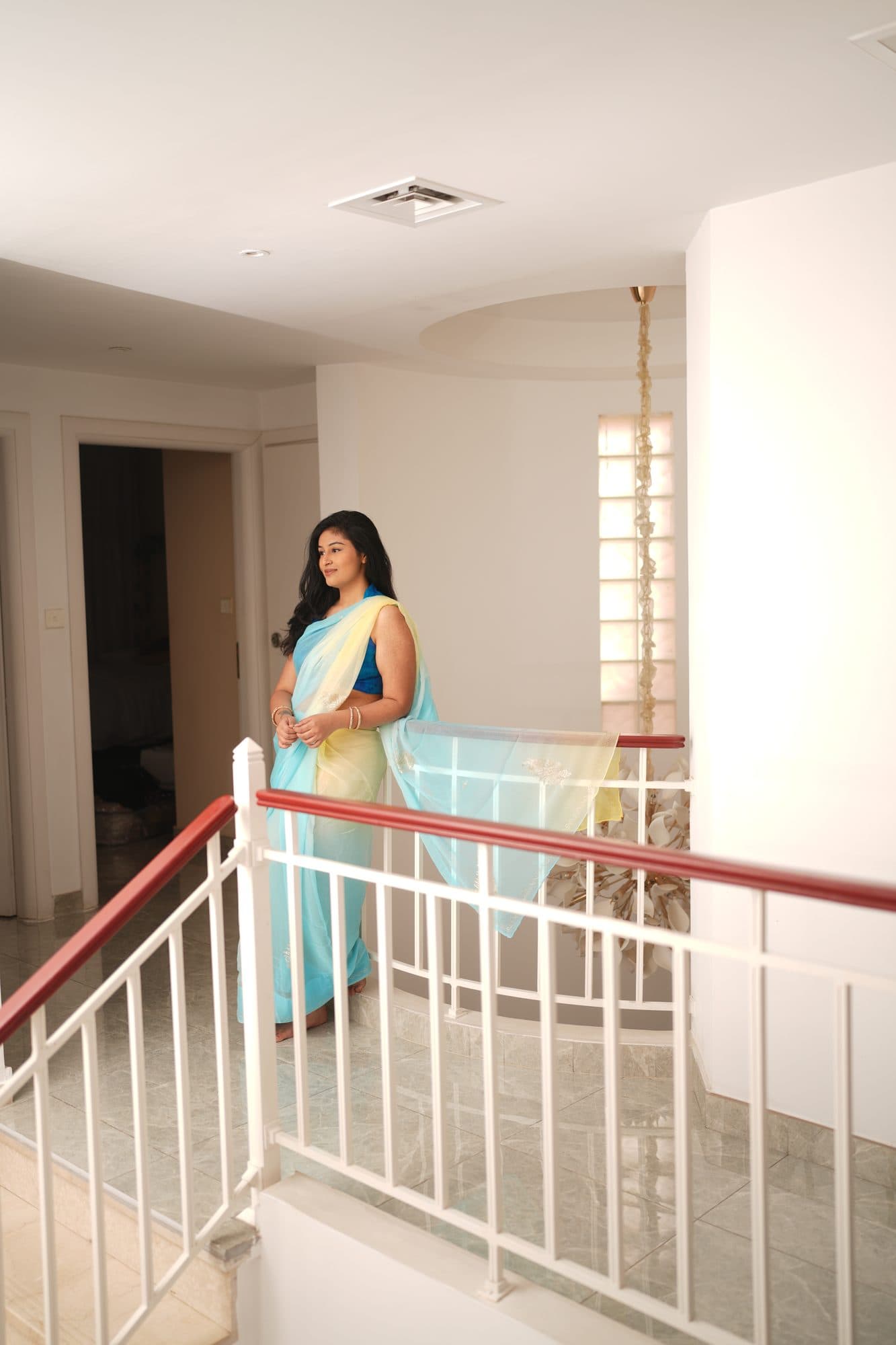 Falling fold on the staircase